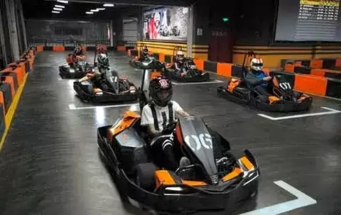 新手入门卡丁车：选对车型、装备与操作技巧全攻略