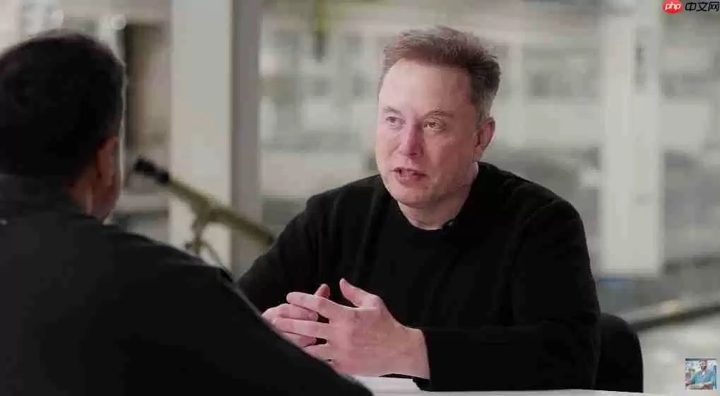 马斯克对未来工作提出4个预测:机器人会做手术、AI智力将超越全人类