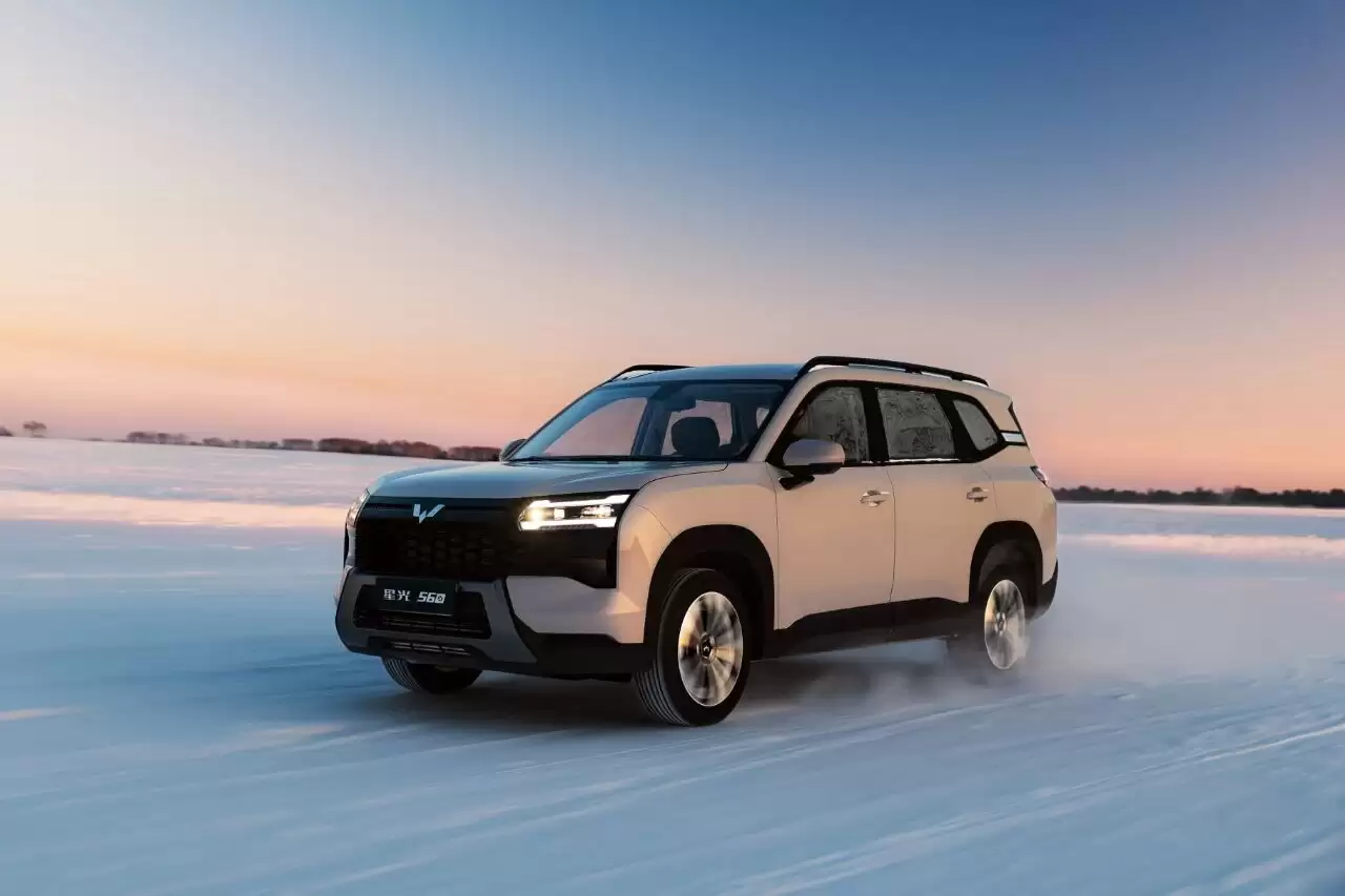 五菱星光560 硬派 SUV 上市:燃油、插混、纯电多动力,补贴价5.98万元起