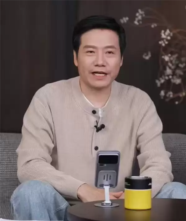 雷军感谢小米车主：坚定跟用户和车主站在一起