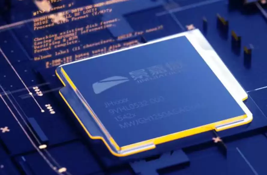 景嘉微预计 2025 年营收同比增长约 39.38% 至 82.27%，净亏损 12 亿元至 18 亿元