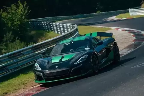 驾驶S弯：以整体节奏谱写速度的流畅乐章