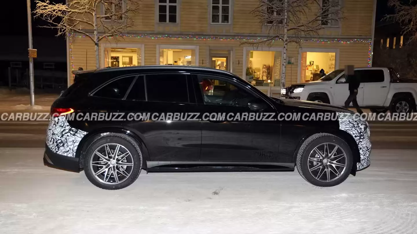 奔驰 AMG GLC 53 SUV 路试图曝光