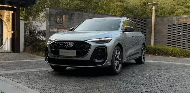 全系标配智混+华为乾崑智驾 全新奥迪Q5L正式上市售xxx万起