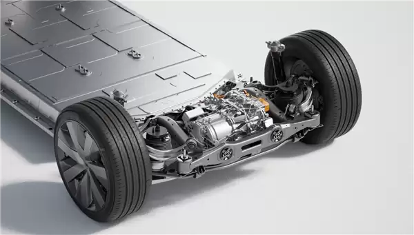 理想i8自研碳化硅电驱荣获年度十佳动力系统