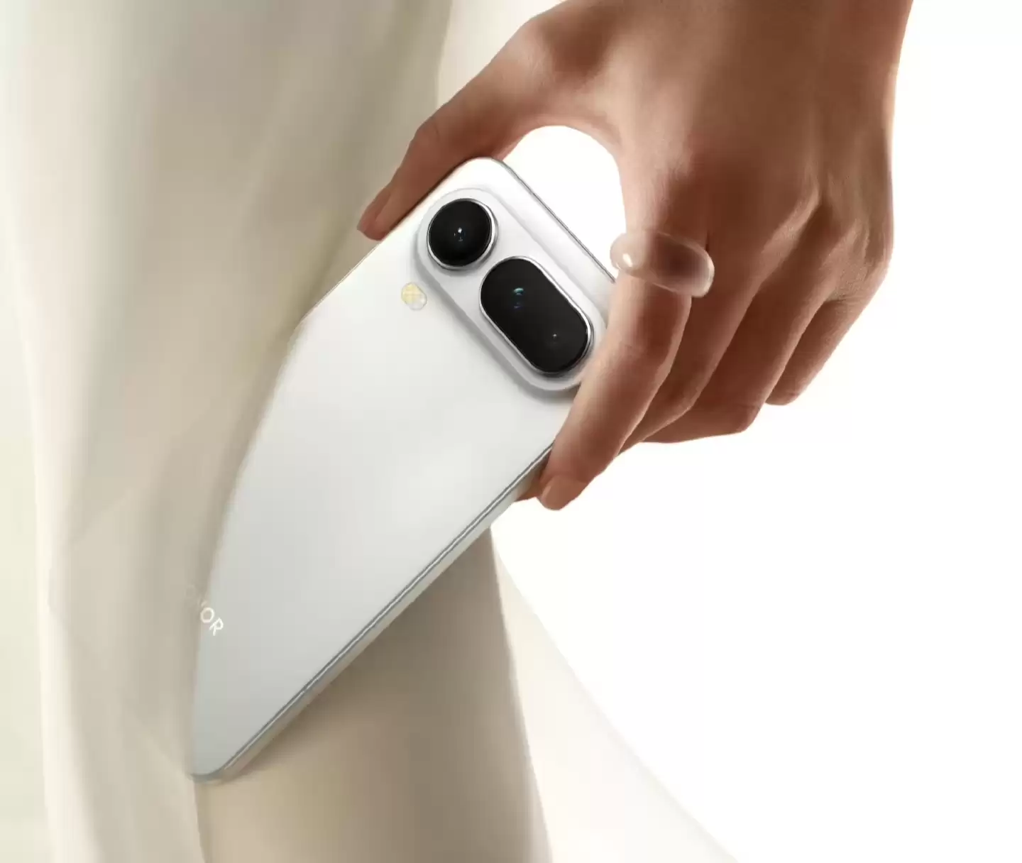 荣耀 Magic8 Pro Air 手机跑分曝光:天玑 9500 芯片、16GB 内存