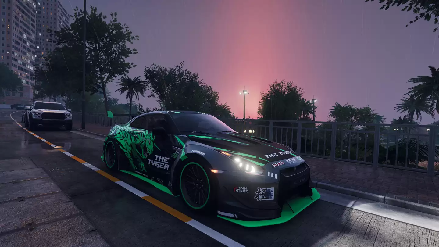 号称“1:1 再现香港岛”，赛车游戏《无限试驾：太阳王冠》Steam 版开启免费试玩