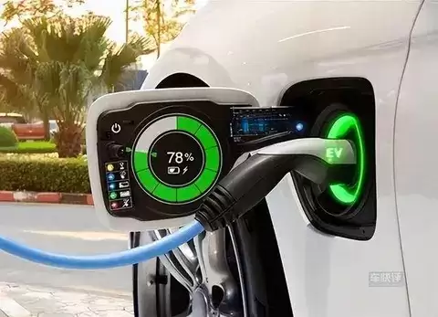 2026新能源车市倒春寒：政策退坡销量腰斩