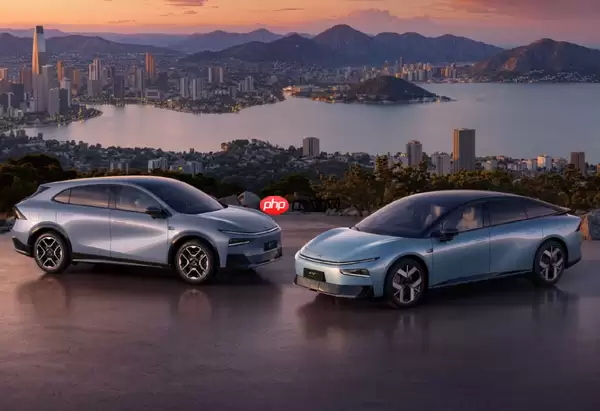 一辆小鹏P7遭火车撞击后车主幸存 何小鹏发文回应