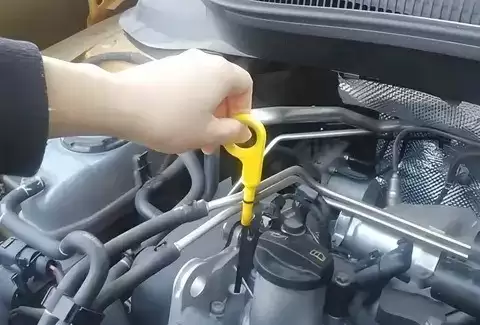 定期检查胎压刹车系统,合理选油优化驾驶保安全省油