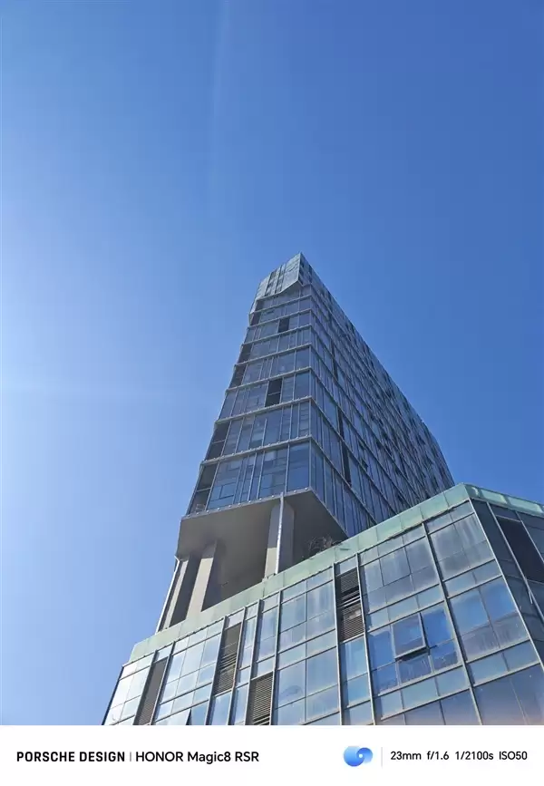 24GB内存！荣耀Magic 8 RSR保时捷设计首发评测：当今调教最好的第五代骁龙8至尊机皇