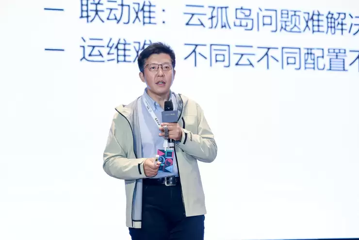 欧洲科学院院士刘向阳：许多企业的数字化底座，配不上今天的AI发展 