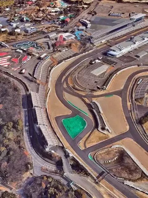 赛道之上：速度、技术与热爱的交响