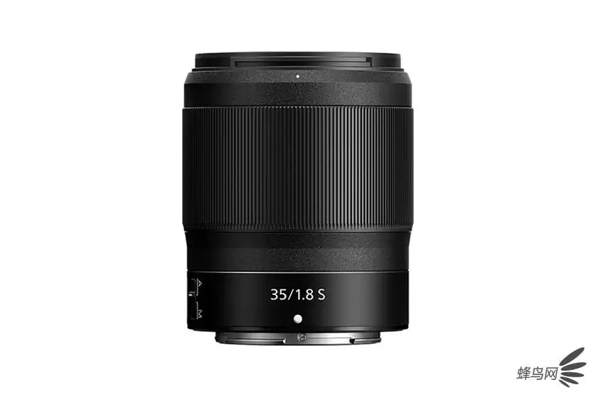 大光圈广角定焦镜头 尼克尔Z 35mm f/1.8S