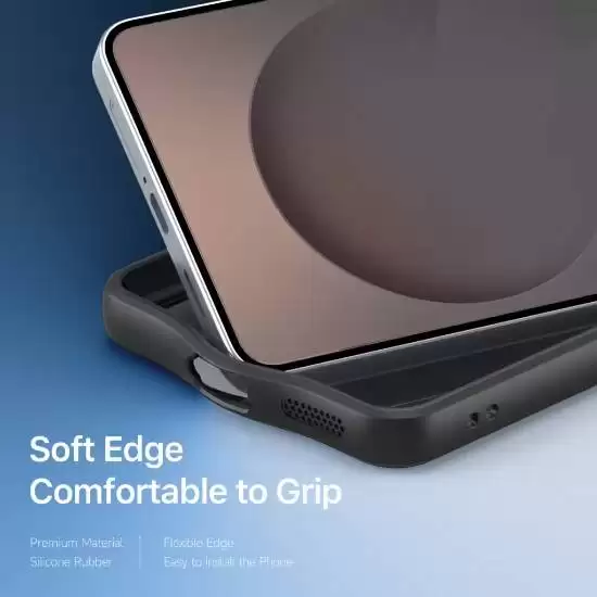 三星Galaxy S26+保护壳曝光:窄边框设计+圆润机身引热议