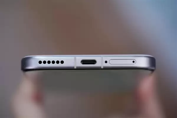 24GB内存！荣耀Magic 8 RSR保时捷设计首发评测：当今调教最好的第五代骁龙8至尊机皇