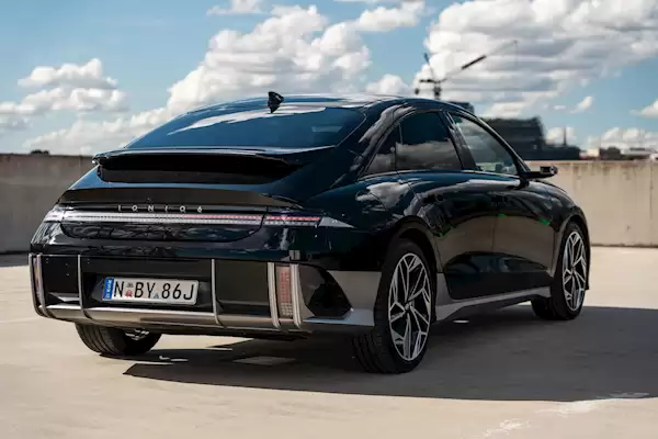 澳大利亚媒体评选最丑的新车：智己L6、奔驰CLA、宝马XM均上榜