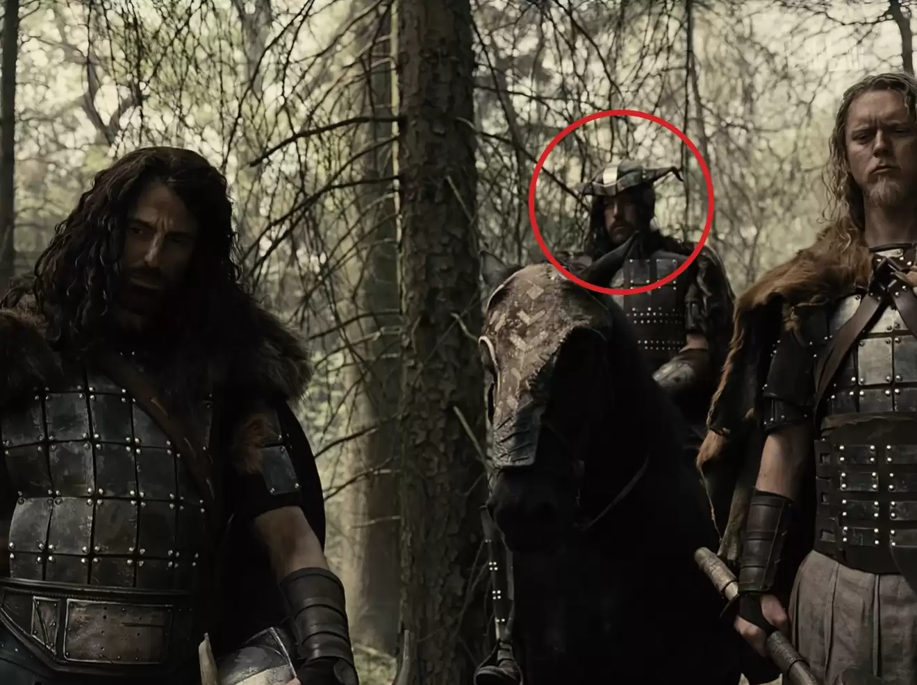 DCEU 遗产:扎克·施奈德导演释出亨利·卡维尔版《超人》《正义联盟》未公开剧照