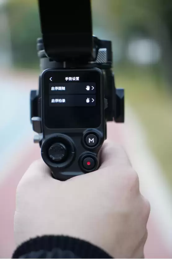 单兵增稳作战神器！大疆RS 5评测：全面进化的电控提壶 稳定器的第二套操作系统