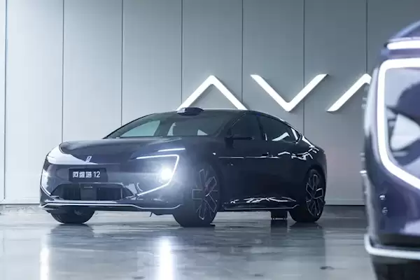 阿维塔12新车型亮相：激光雷达升级，搭载华为520线技术