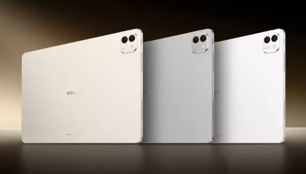 第五代骁龙8至尊版持续赋能荣耀终端，最新性能影像旗舰Magic8 RSR今日发布