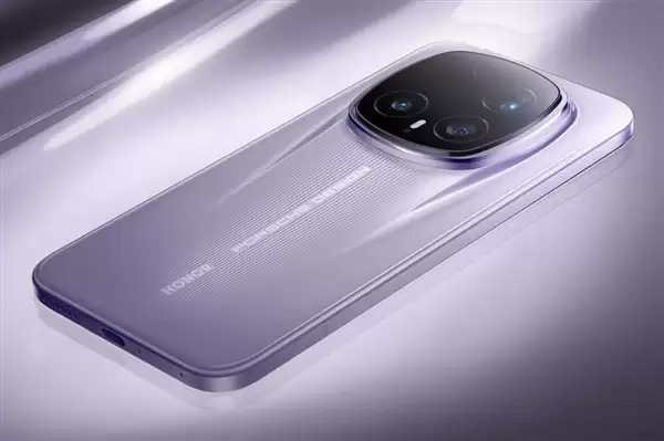 荣耀Magic8 RSR保时捷设计发布：联名终章，售价7999元起