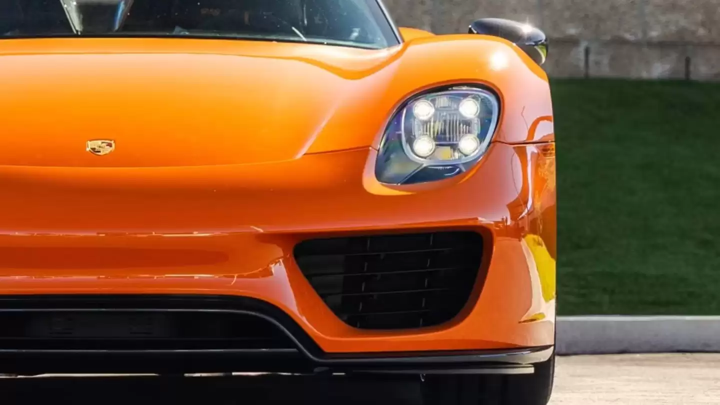 605 万美元!史上最贵保时捷 918 Spyder 诞生,全球唯一定制纯橙色