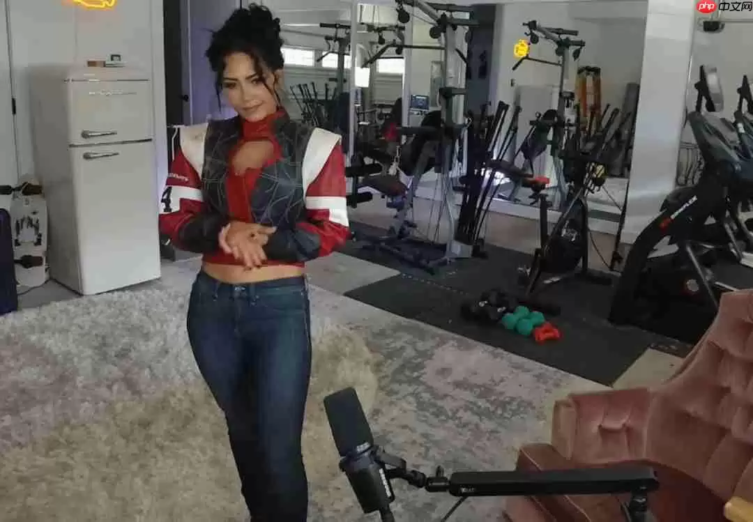 帕南原型直播《赛博朋克2077》 亲密剧情被父母撞见