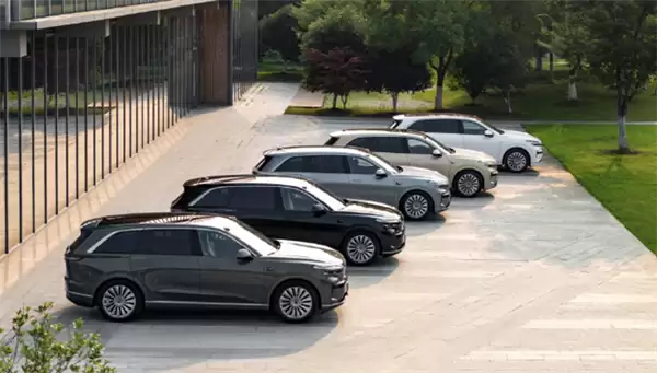 电升油降!纯电动动力连续4月成大三排SUV市场销冠 蔚来立大功