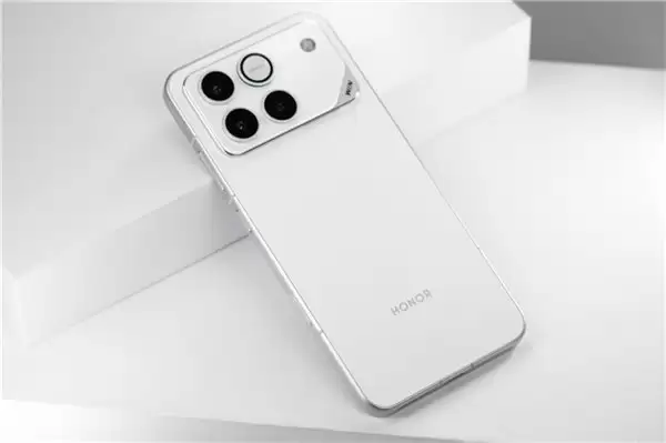 3000 到 4000 左右高性价比的手机推荐 荣耀 WIN 优势显著