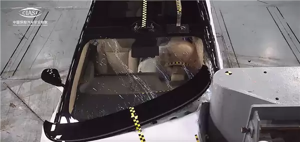 理想i8车主放心了 中保研四车碰撞测试结果出炉：三车全优通过