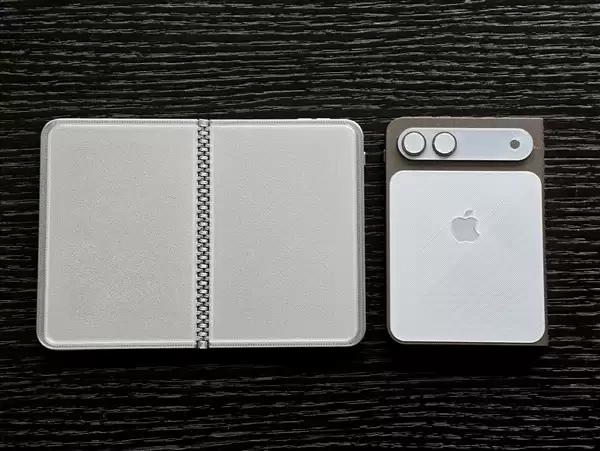 苹果首款折叠屏手机！iPhone Fold模型展示：阔比例+内外双屏