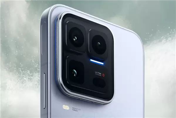 首款性能Ultra旗舰!产品经理详解iQOO 15 Ultra外观