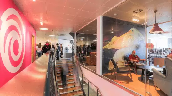 育碧开放资产出售，或推多部门引入外部资本