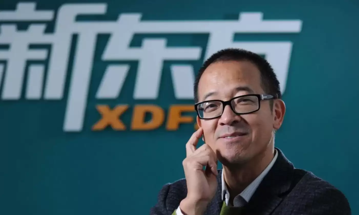 俞敏洪服软了？游轮只要20万起步，明年将选10位员工公费去南极