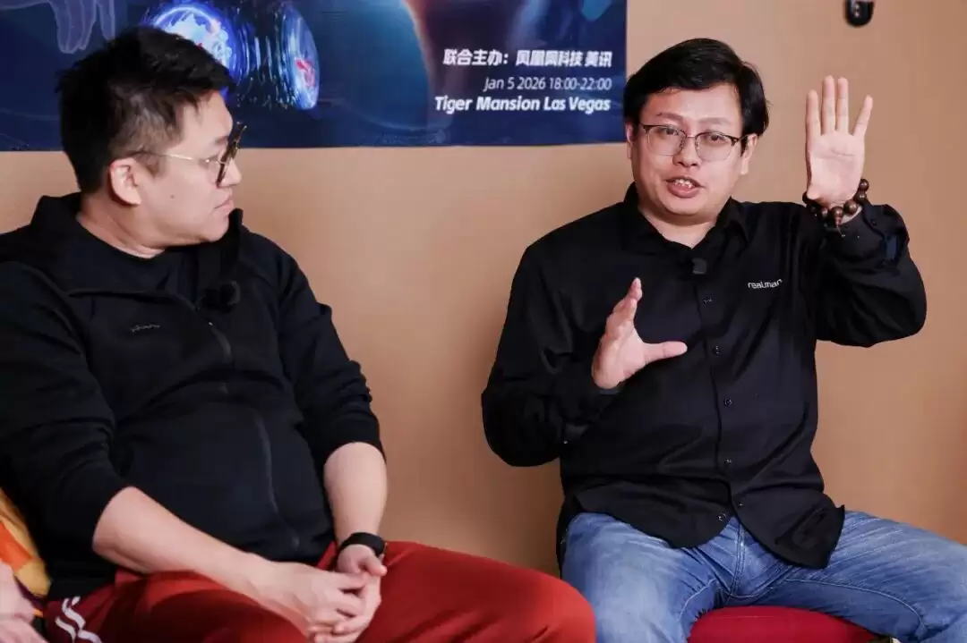 AI硬件爆火这一年，是虚假繁荣还是时代拐点？