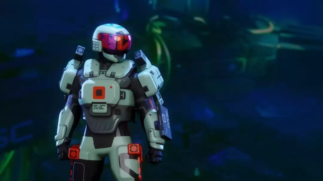 艺术总监回应马拉松争议：坚持视觉表达，无惧外界比较