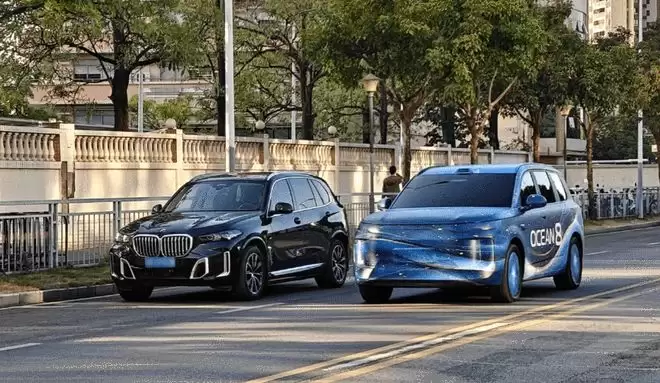 车长超5米配高阶辅助驾驶 比亚迪海狮08海豹08谍照曝光