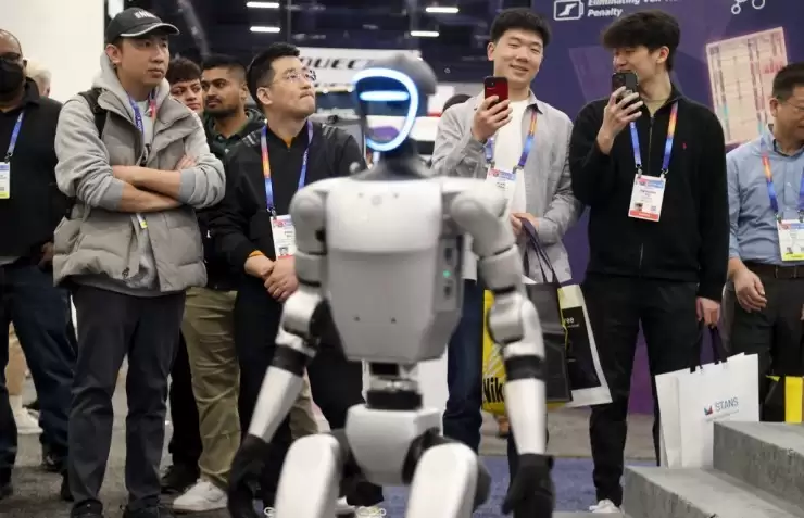 不做人形、不跳舞:他家的具身智能凭什么在100+城市卖出400万杯咖啡?