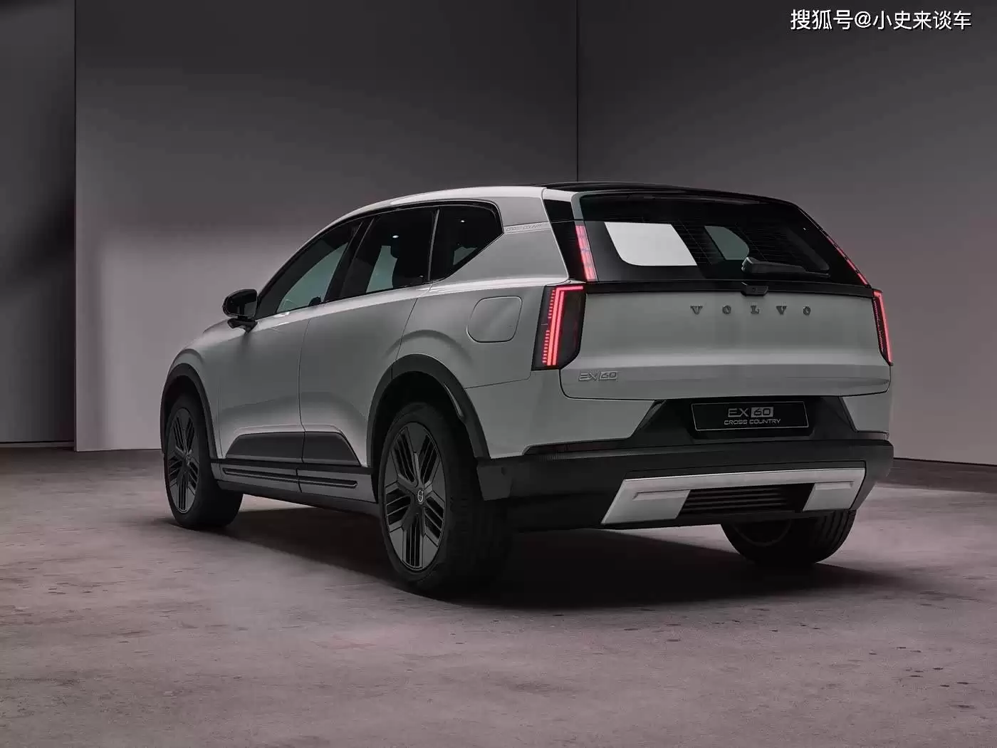 沃尔沃EX60车尾设计