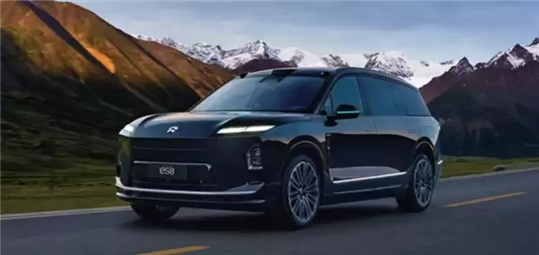 李斌:蔚来ES8拿下浙江五市大型SUV销冠!份额占比达77%