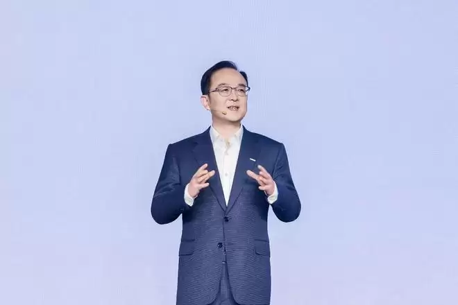 “四十不惑”的吉利 信力不信命