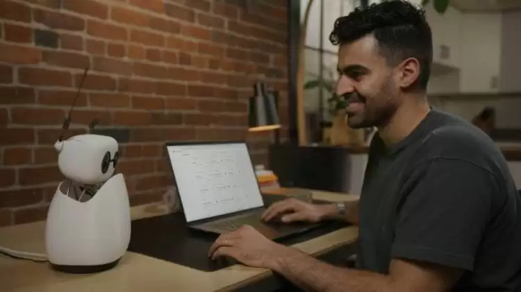 黄仁勋:AI迈向通用智能三大里程碑