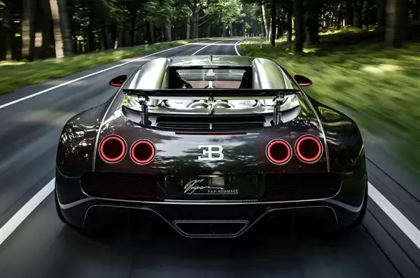 绝世孤品!布加迪发布“终极威龙”超跑:售价超8000万人民币