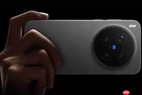 灭霸超大杯来了！vivo X300 Ultra一季度发布