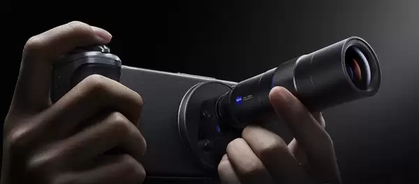 灭霸超大杯来了！vivo X300 Ultra一季度发布