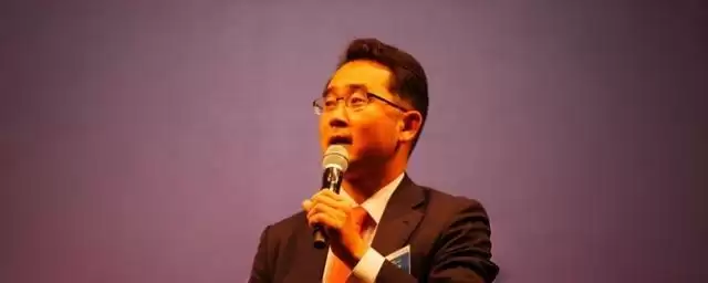 黄仁勋一句话，全球芯片股集体涨停