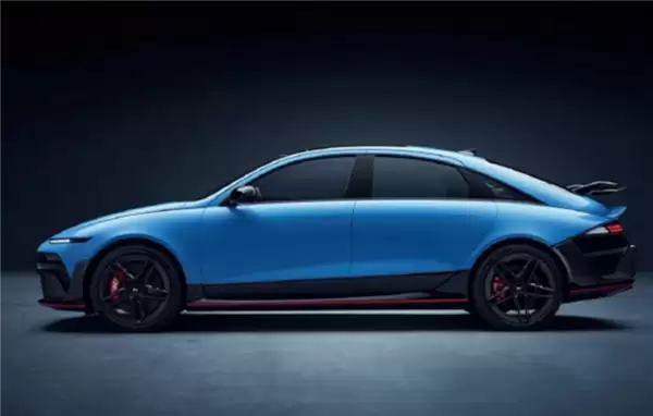 担忧就业冲击!现代汽车计划部署人形机器人 遭韩国工会猛烈炮轰