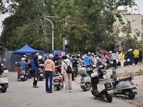 湛江市区时隔23年重启摩托车上牌，首批开放电动摩托登记