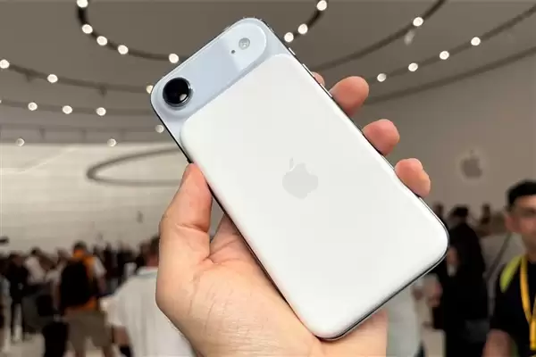 暴降2000元!iPhone Air清库存实锤了:电池生产日期是2025年7月